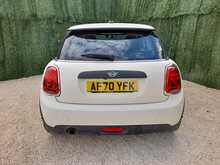 MINI Hatch One Classic - U150874