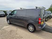 Vauxhall Vivaro Turbo D 2700 Sportive - U150889