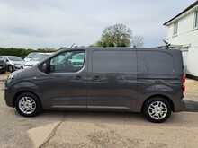Vauxhall Vivaro Turbo D 2700 Sportive - U150889