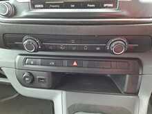 Vauxhall Vivaro Turbo D 2700 Sportive - U150889