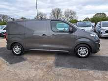 Vauxhall Vivaro Turbo D 2700 Sportive - U150890