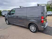 Vauxhall Vivaro Turbo D 2700 Sportive - U150890