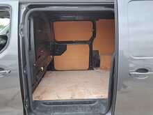 Vauxhall Vivaro Turbo D 2700 Sportive - U150890