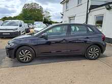 Volkswagen Polo TSI Life - U150911