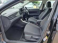 Volkswagen Polo TSI Life - U150911