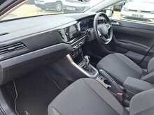 Volkswagen Polo TSI Life - U150911