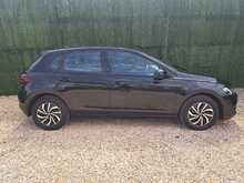 Volkswagen Polo TSI Life - U150911