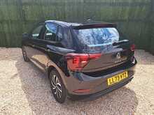 Volkswagen Polo TSI Life - U150911