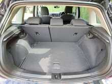 Volkswagen Polo TSI Life - U150911