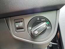 Volkswagen Polo TSI Life - U150911