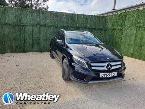 2015 MERCEDES GLA GLA250 AMG LINE ATTENTION ALL LUXURY SUV LOVERS THIS SLEEK MERCEDES BENZ... photo