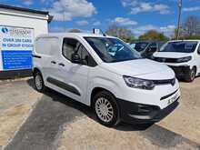 Toyota PROACE CITY BlueHDi Icon - U150921