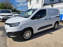 Toyota PROACE CITY BlueHDi Icon - U150921
