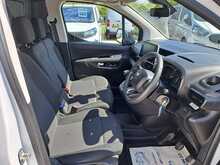 Toyota PROACE CITY BlueHDi Icon - U150921