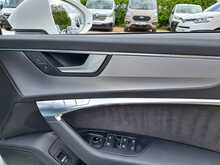 Audi A6 Avant TDI V6 S line - U150923