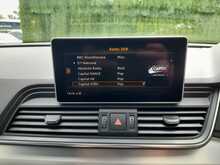 Audi Q5 TFSI S line - U150934