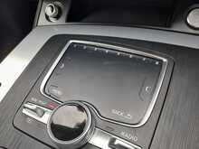 Audi Q5 TFSI S line - U150934