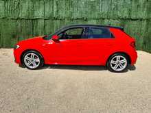 Audi A1 TFSI S line - U150935