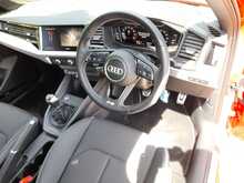 Audi A1 TFSI S line - U150935