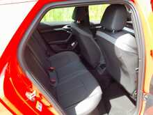 Audi A1 TFSI S line - U150935