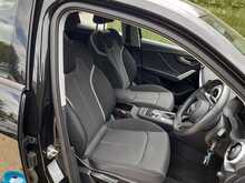 Audi Q2 TFSI CoD Sport - U150936