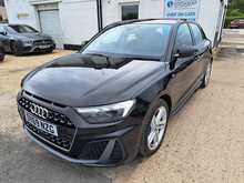 Audi A1 TFSI S line - U150939