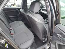 Audi A1 TFSI S line - U150939