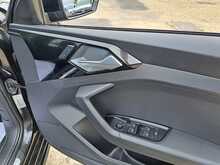 Audi A1 TFSI S line - U150939