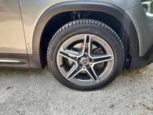 Mercedes-Benz GLB GLB200 AMG Line - U150940