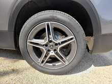 Mercedes-Benz GLB GLB200 AMG Line - U150940