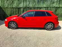 Audi A3 TFSI CoD Black Edition - U150950