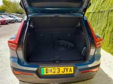 Volvo XC40 Core - U150952