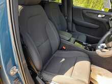 Volvo XC40 Core - U150952
