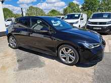 Volkswagen Golf eTSI MHEV R-Line - U150959
