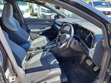 Volkswagen Golf eTSI MHEV R-Line - U150959