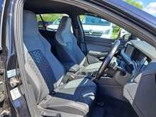 Volkswagen Golf eTSI MHEV R-Line - U150959