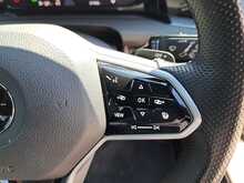 Volkswagen Golf eTSI MHEV R-Line - U150959
