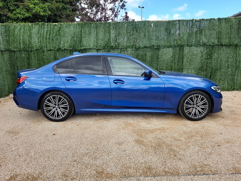 BMW 3 Series 330i M Sport - U150966