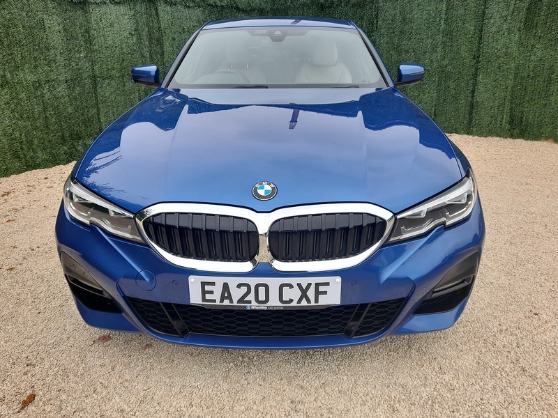 BMW 3 Series 330i M Sport - U150966
