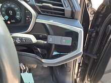 Audi Q3 TFSIe Technik - U150967