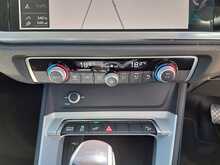 Audi Q3 TFSIe Technik - U150967