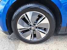 Skoda Enyaq 80 - U150978