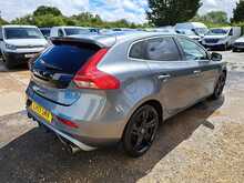 Volvo V40 T3 R-Design Edition - U150979