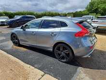 Volvo V40 T3 R-Design Edition - U150979