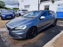 Volvo V40 T3 R-Design Edition - U150979