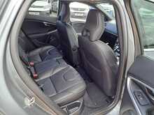 Volvo V40 T3 R-Design Edition - U150979