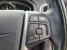 Volvo V40 T3 R-Design Edition - U150979