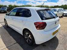 Volkswagen Polo TSI Match - U150980