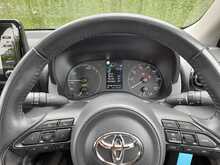Toyota Yaris VVT-h Icon - U150985