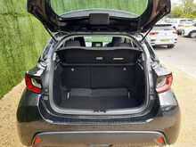 Toyota Yaris VVT-h Icon - U150985